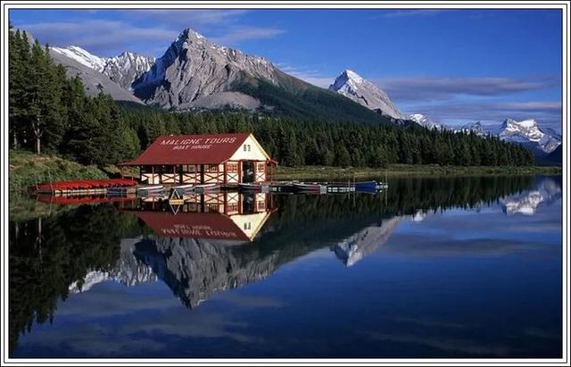 世界顶级风景图片（100幅世界顶级山水美景）(42)