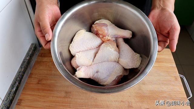 辣子鸡的家常做法（家常版辣子鸡的做法）(2)