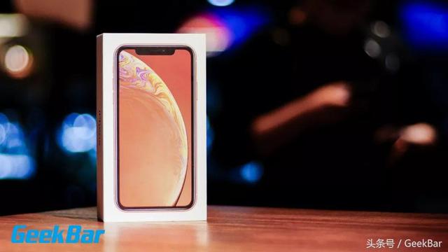 LCD屏幕真香iPhoneXR拆解报告