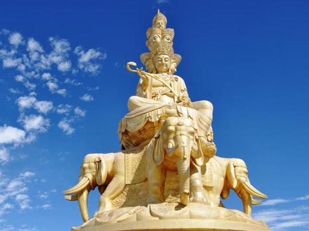我国最大的佛像是（中国最大的六座佛像）(1)