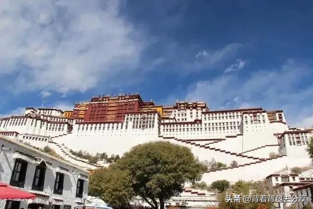 拉萨8大必去景点（西藏必游的十大景点）(1)