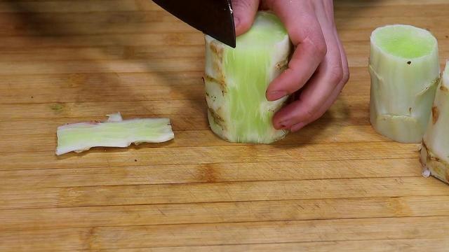莴苣怎么做好吃又简单（这才是莴笋最好吃做法）(2)