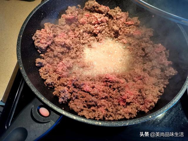 牛肉末怎么做好吃（加入二种酱只需四步）(3)