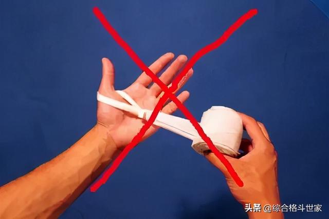 拳击绷带怎么缠（还不会缠绷带这里有普适的缠手方法）(7)
