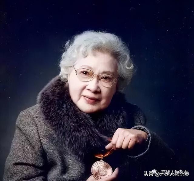 百年来最伟大的女演员（中国百年影史里最美的女人）(26)
