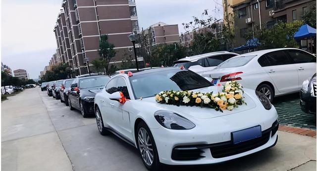 婚车一般用什么车（结婚用什么车当婚车适合）