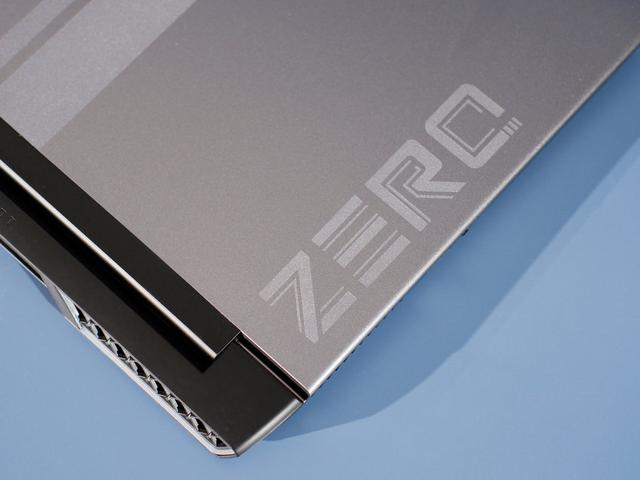 雷神笔记本电脑（雷神ZERO评测16英寸RTX30系游戏本力作）(4)