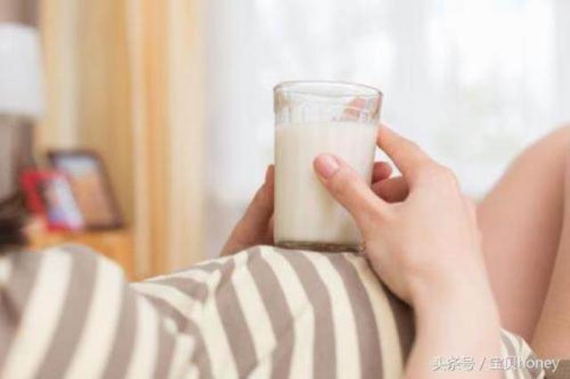 孕妇什么开始喝奶粉（孕妇什么时候喝奶粉好）(1)