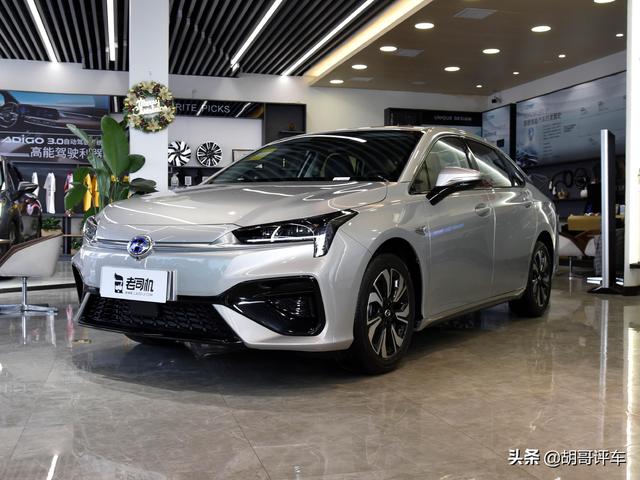 广汽传祺新能源汽车（养护成本低续航510km国产新能源）(1)