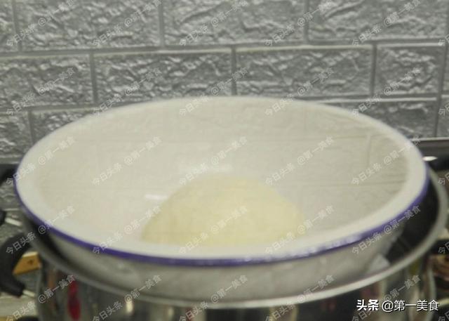 蒸包子用冷水还是热水（过年蒸包子冷水上锅）(3)