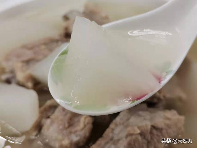 萝卜排骨汤的做法（广东家常老火靓汤之萝卜排骨汤）(32)