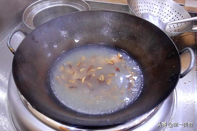 正宗三鲜汤的做法（天冷了为家人做一碗三鲜汤）(8)