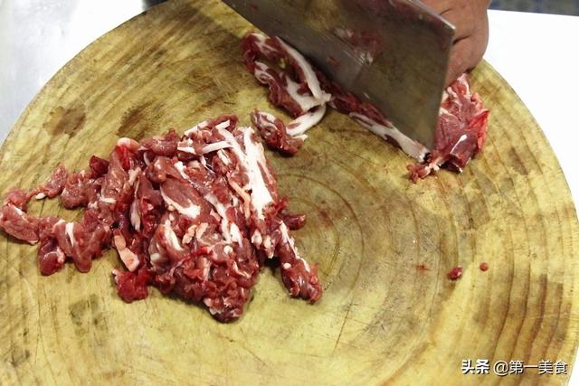 孜然羊肉片的做法（孜然羊肉这样做比饭店的好吃）(3)