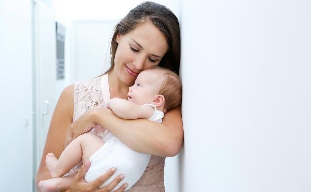 新生儿老是吐奶是什么原因（新生儿吐奶的三个原因）(4)