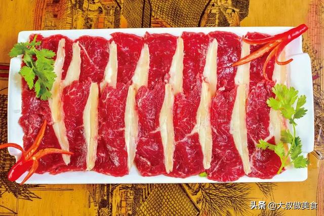 潮汕牛肉火锅牛肉部位（吃潮汕牛肉火锅这9个部位的肉别搞混）(13)