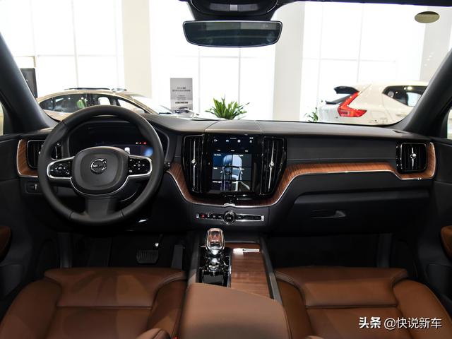 volvo是什么档次的车（品质豪华SUV安全系数高）(4)