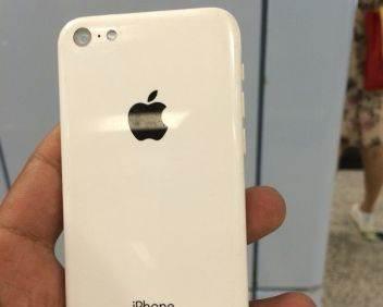 iPhone5c市场价（现在苹果5c实体店多少钱）