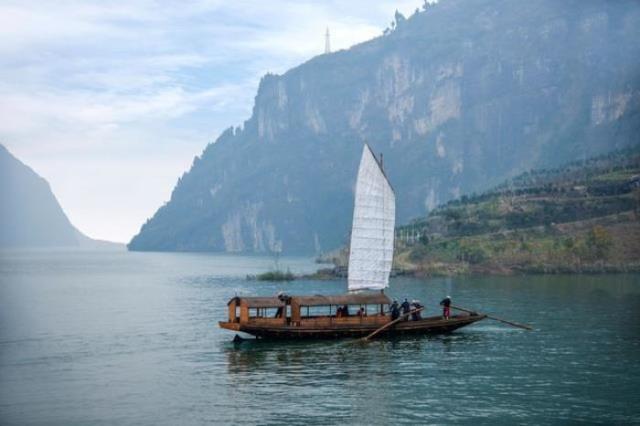 我国十大旅游胜地（中国十大经典旅游景点）(8)