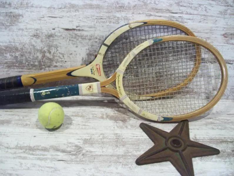 网球拍吸汗带哪个好用（新手网球拍吸汗带推荐）(3)