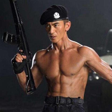 肌肉男演员，十大中国现役耐打又耐看的肌肉男演员(21)