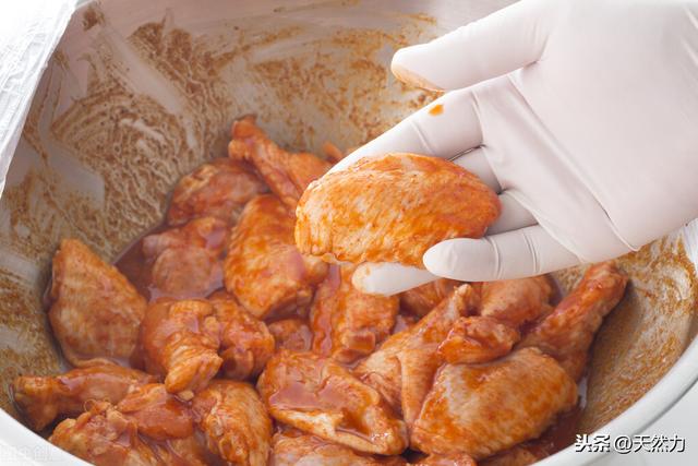 鸡翅烤箱烤多久，教你最简单，最美味的烤制方法(5)