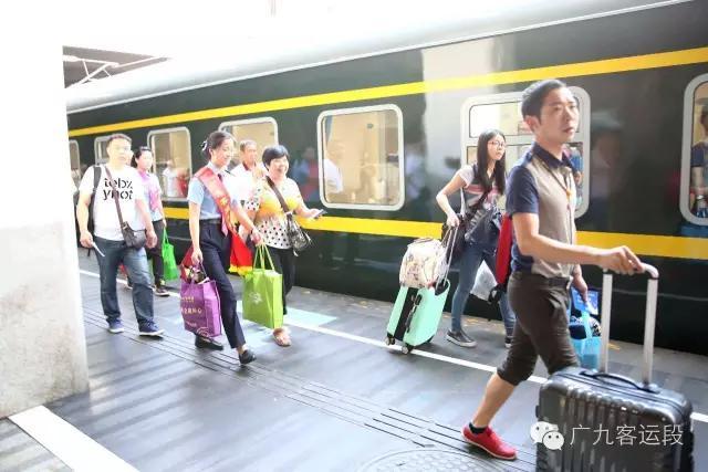 深圳开往乌鲁木齐各次列车时刻表（深圳乌鲁木齐Z2301次列车开通啦）(24)