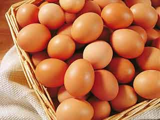 每天吃几个鸡蛋可以保证身体营养（每天吃几个全营养）