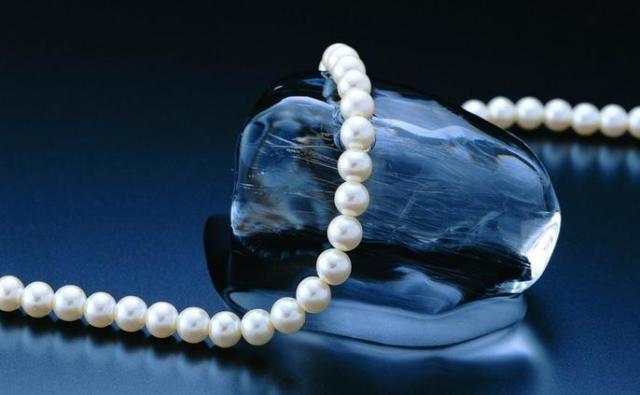 佩戴玉石首饰的讲究（十类有助于健康的珠宝玉石）(2)