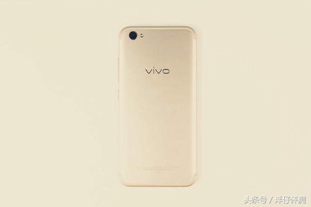 vivox9的手机结构（vivoX9评测首款双前置摄像手机）(1)