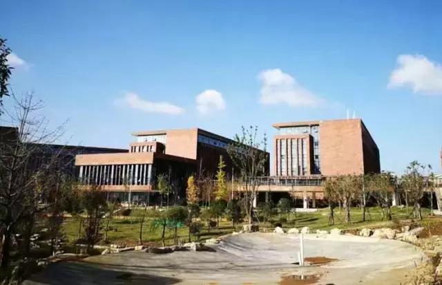 贵州省职业学院和职业学校排名（贵州这12所职业技术学校在全国出名了）(26)