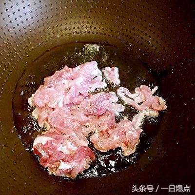 海鲜菇的10种做法大全图（懒人海鲜菇好吃的做法）(6)