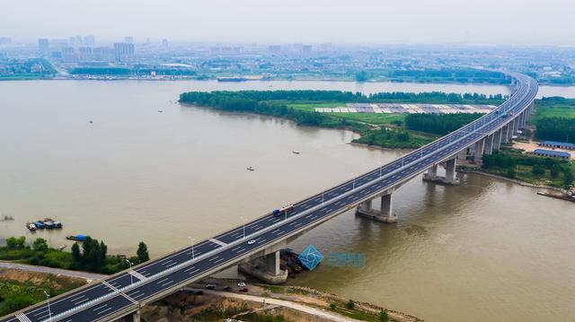 泰州大桥总长多少公里（江苏泰州这座长江大桥）(6)