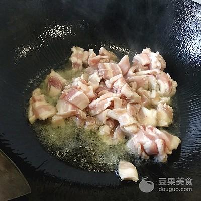 笋干烧鸡好吃的做法（笋干炒肉KitchenAid的美食故事）(8)