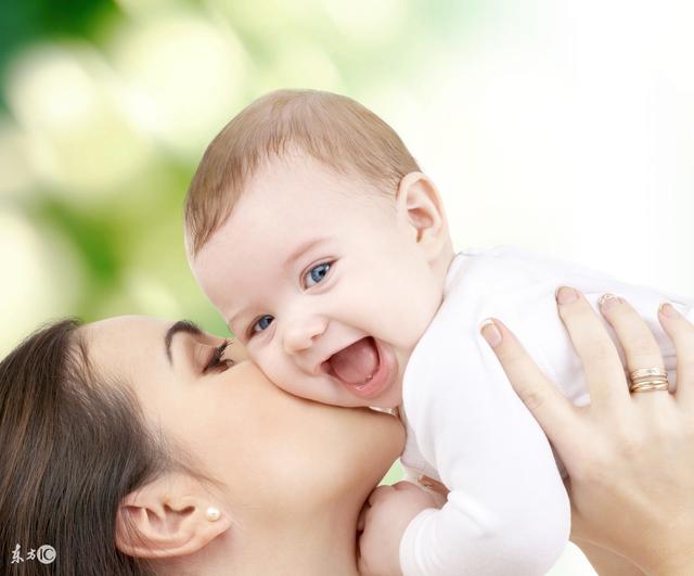 宝宝补钙乳钙好还是碳酸钙好（爸妈给宝宝们补钙时）(1)
