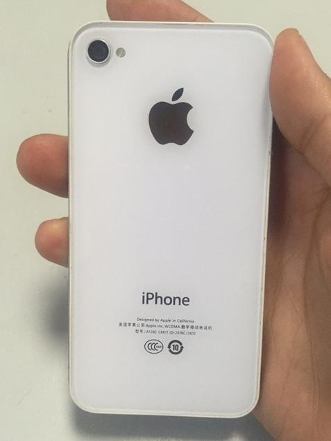 iphone4现在值不值得买（曾经多少人梦寐以求的白色iPhone4）(2)
