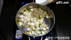 炒豆腐早餐做法（素炒豆腐准妈妈食谱）(5)