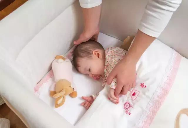 宝宝虚热的病症及怎样疗养（呵护宝宝身体安康）(1)