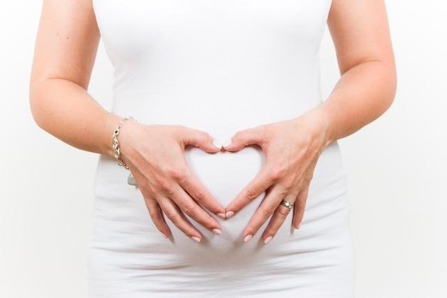 孕吐严重能代表胎儿健康吗（孕吐竟然会伤害胎儿智力）(5)
