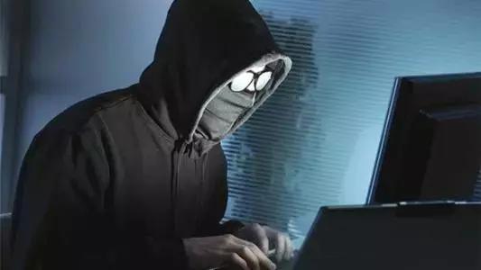 讲解十大最厉害的黑客（化身数字诡影的顶级程序员）(1)