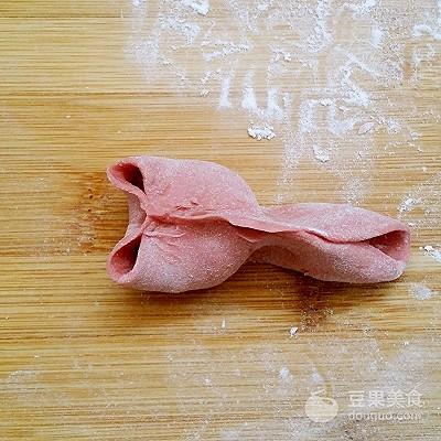 怎样做山粉饺好吃（破五红黄粉菜饺的做法）(15)