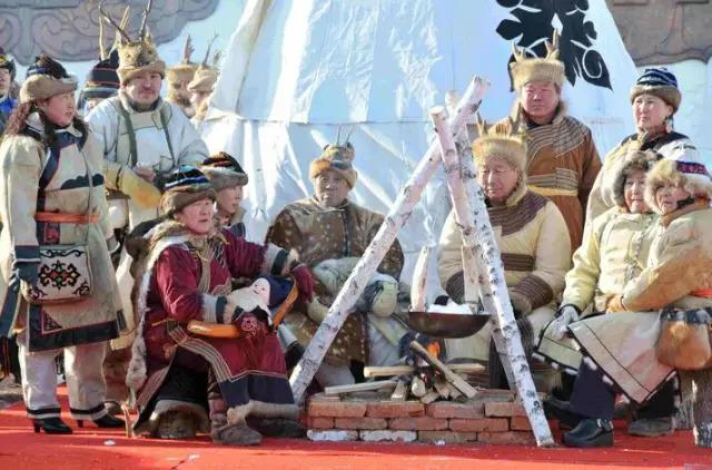 蒙古族包含多少种族（10个讲蒙古语的民族）(7)