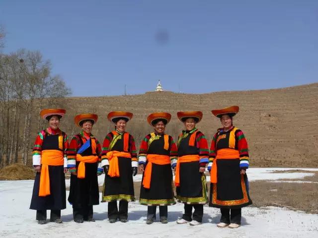 蒙古族包含多少种族（10个讲蒙古语的民族）