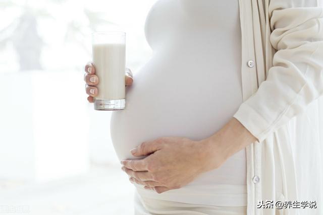 孕妇的奶粉可以加牛奶吗（孕妇奶粉有必要喝吗）