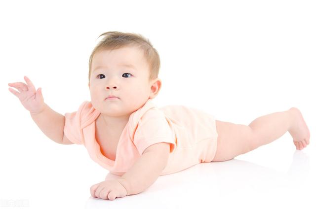 宝宝发育几个阶段（宝宝发育的8个奇怪阶段）(4)