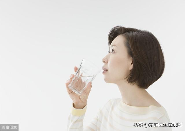 恒温水喝了有害不 超过这个温度的水可能致癌(2)