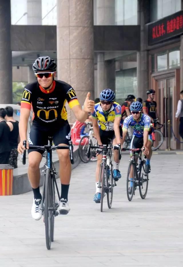 环邢台国际自行车赛（绿色太行国际公路自行车赛今日8:00开赛）(2)