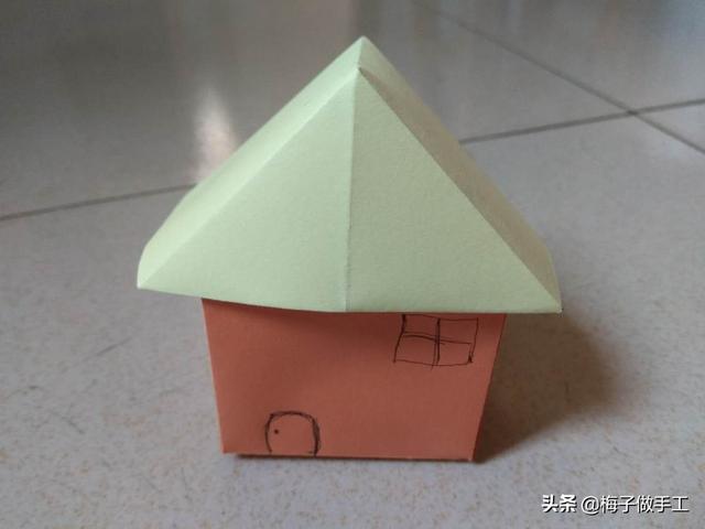折纸简单纸房子（用两张正方形折纸教你折最简单的纸房子）(22)