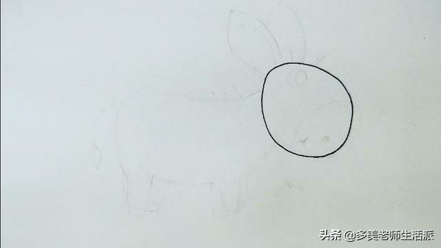 小毛驴怎么画（如何让小朋友快速学会画小毛驴）(2)