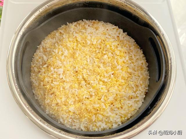 三色藜麦怎么蒸米饭（蒸米饭里加点藜麦）(8)
