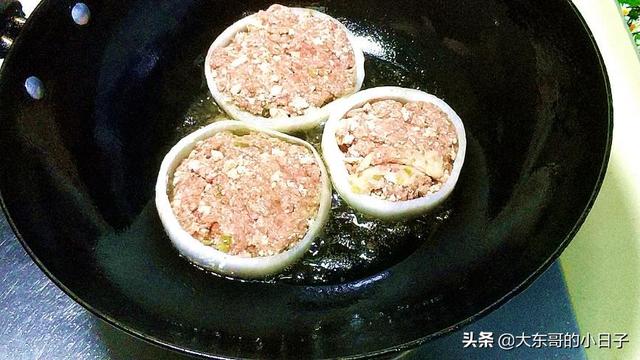 香煎牛肉饼的做法（懒人香煎牛肉饼）(5)